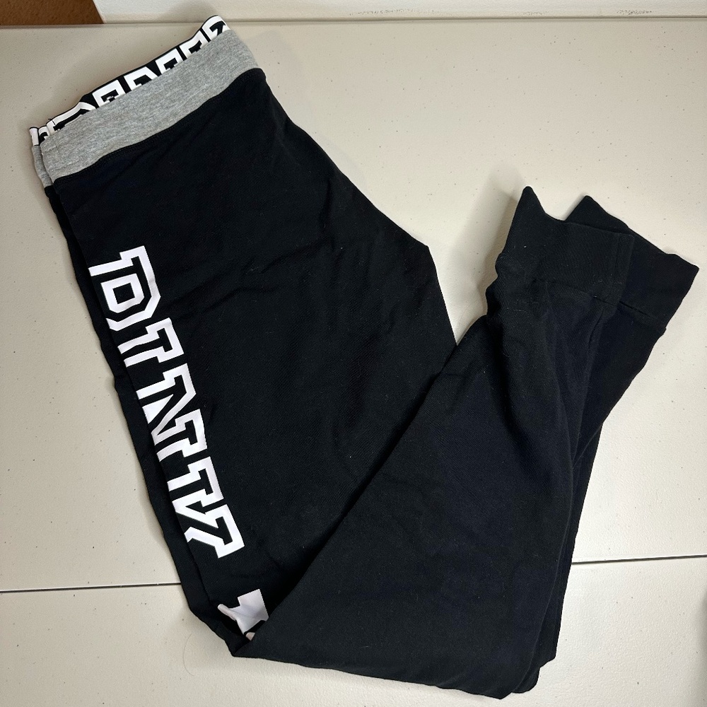 Victoria's Secret Pink Nation Skinny Jogger Leggings Size Medium Black White